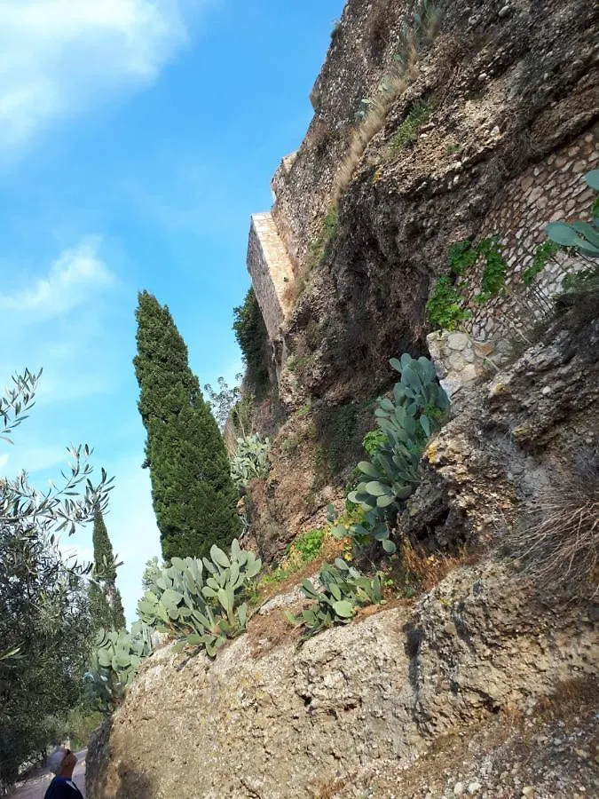 Casa De Bello Tortosa Nocleg ze śniadaniem