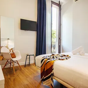 3* Guest house Som Nit Born